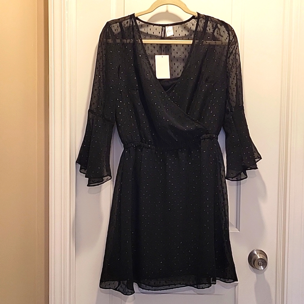 H&M black bell sleeve dress nwt size 10 fits women medium